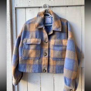 Garage Jasper cropped shacket